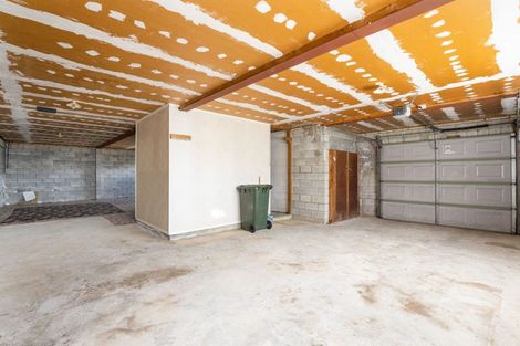 Photo of property in 2 Erica Place, Bell Block, New Plymouth, 4312