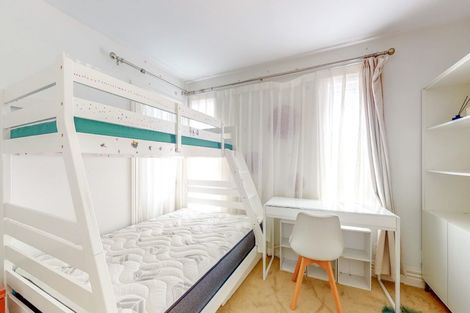 Photo of property in 12b Hobson Street, Thorndon, Wellington, 6011