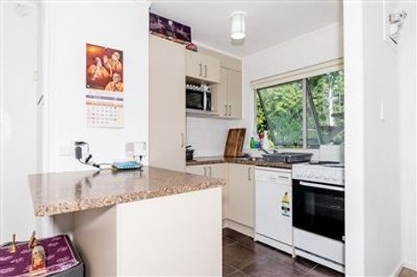 Photo of property in 2/7 Begbie Place, Sandringham, Auckland, 1025
