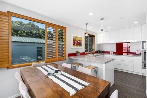 Photo of property in 6a Sunset Parade, Plimmerton, Porirua, 5026