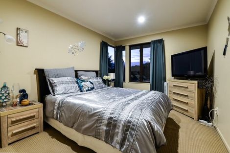 Photo of property in 1 Bayswater Court, Huntington, Hamilton, 3210