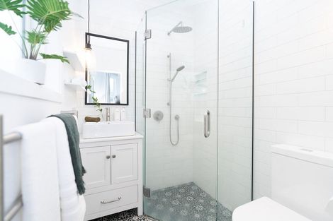 Photo of property in 56 Derwent Street, Island Bay, Wellington, 6023