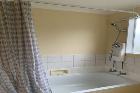 Photo of property in 59b Percy Dyett Drive, Karori, Wellington, 6012