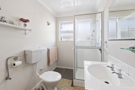 Photo of property in 60c Winchester Street, Levin, 5510