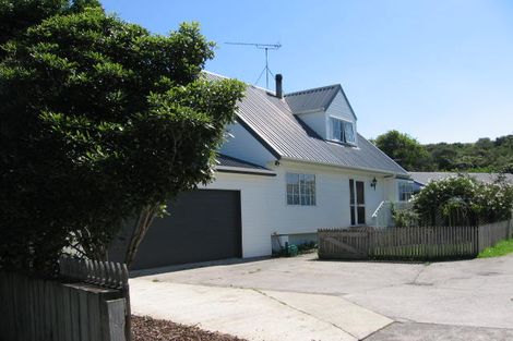 Photo of property in 2/39 Glenvar Road, Torbay, Auckland, 0630