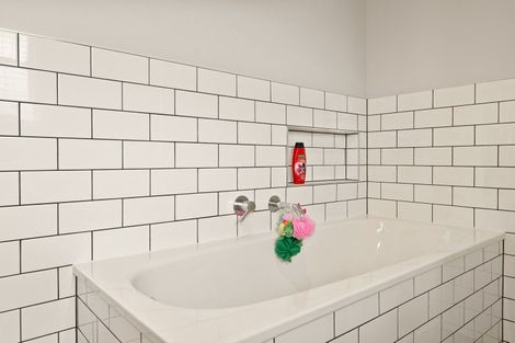 Photo of property in 78 Golf Road, Tahunanui, Nelson, 7011