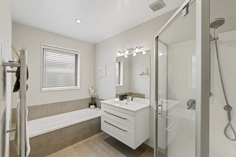 Photo of property in 7 Seaward Street, Pegasus, 7612