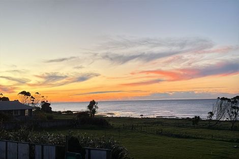 Photo of property in 44 Hume Street, Waitara, 4320