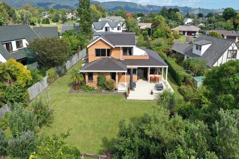 Photo of property in 17 Randell Place, Te Puke, 3119