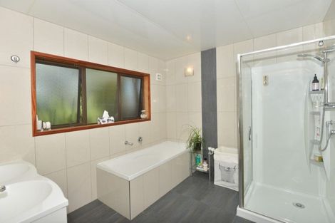 Photo of property in 698 Ngunguru Road, Glenbervie, Whangarei, 0173