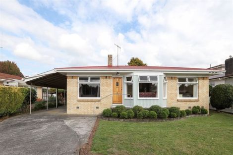 Photo of property in 9 Aurora Terrace, Hillcrest, Hamilton, 3216