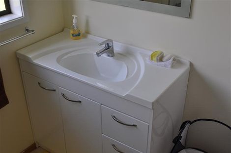 Photo of property in 7 Ranfurly Street, Frankleigh Park, New Plymouth, 4310