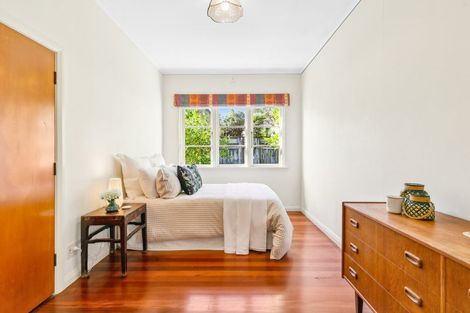 Photo of property in 307 Karori Road, Karori, Wellington, 6012