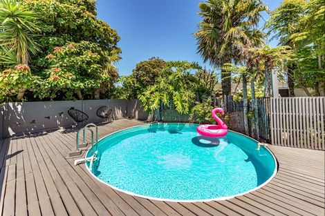 Photo of property in 19 Akepiro Place, Tawhero, Whanganui, 4501