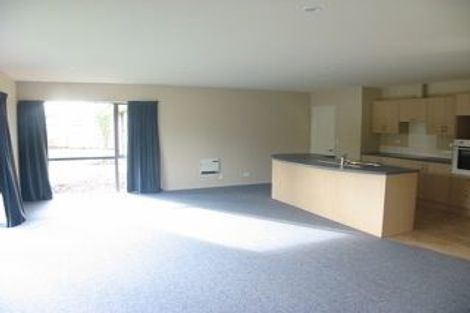 Photo of property in 4 Springwater Avenue, Northwood, Christchurch, 8051