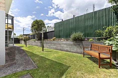 Photo of property in 34 Ngaio Street, Strandon, New Plymouth, 4312