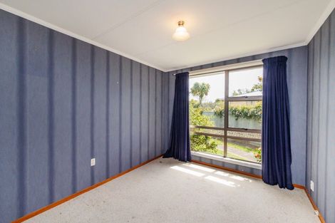 Photo of property in 53 Ruamahanga Crescent, Terrace End, Palmerston North, 4410
