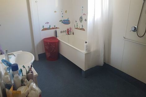 Photo of property in 184 Springs Road, Hornby, Christchurch, 8042