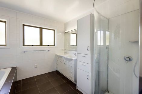 Photo of property in 66 Hazelwood Avenue, Dinsdale, Hamilton, 3204