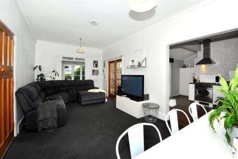 Photo of property in 8 Wainoni Road, Wainoni, Christchurch, 8061