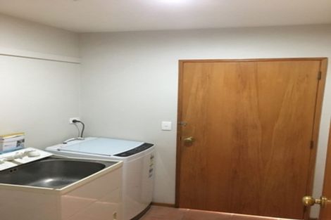 Photo of property in 2/86 Suva Street, Upper Riccarton, Christchurch, 8041