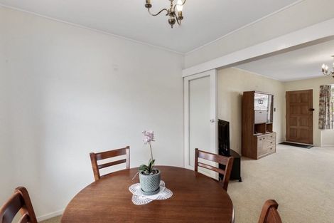 Photo of property in 2/53 Ludlam Crescent, Woburn, Lower Hutt, 5010