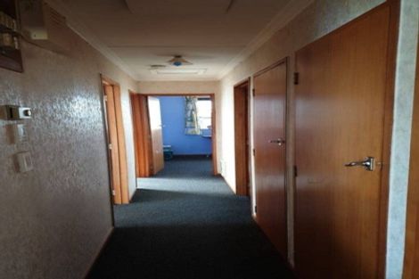 Photo of property in 38 Dundee Place, Strathern, Invercargill, 9812