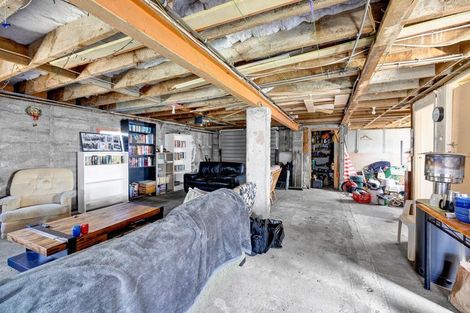 Photo of property in 194 Saint Aubyn Street, New Plymouth, 4310