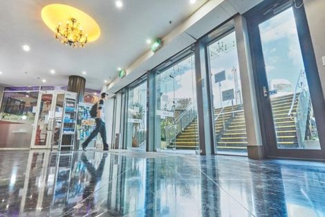 Photo of property in Empire Apartments, 1327/21 Whitaker Place, Grafton, Auckland, 1010