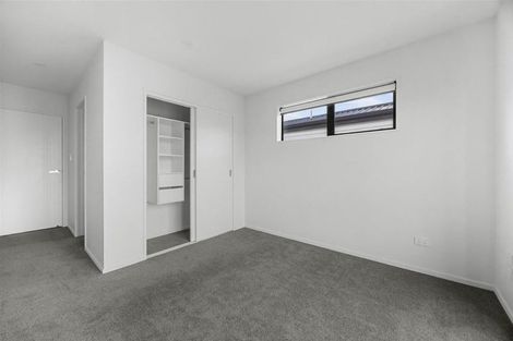 Photo of property in 63 Whare Kauri Road, Papakura, 2110