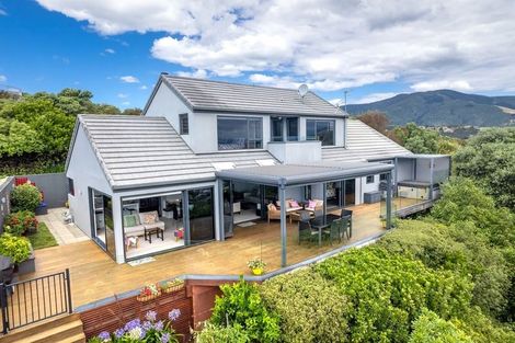Photo of property in 350 Princes Drive, Britannia Heights, Nelson, 7010
