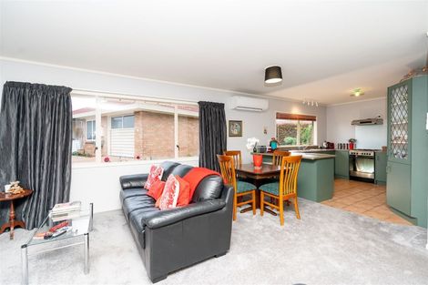 Photo of property in 29/4 Admiral Crescent, Flagstaff, Hamilton, 3210