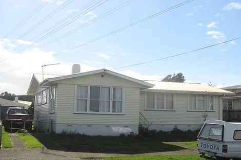 Photo of property in 28 Marama Crescent, Spotswood, New Plymouth, 4310