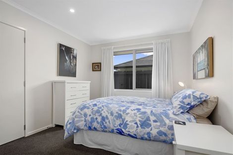 Photo of property in 31 Leet Crescent, Papamoa Beach, Papamoa, 3118