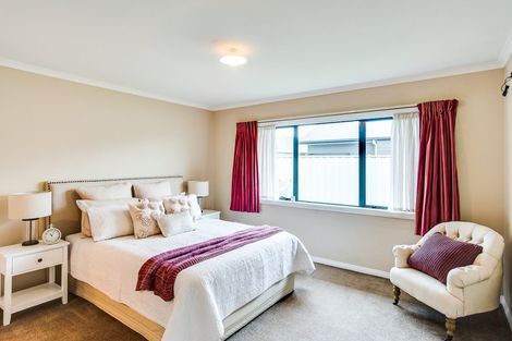 Photo of property in 210a Frimley Oaks, Frimley, Hastings, 4120