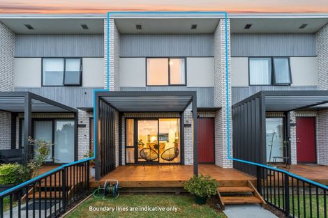 Photo of property in 32c Titoki Street, Te Atatu Peninsula, Auckland, 0610