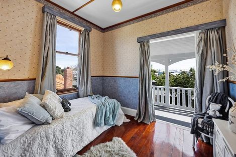 Photo of property in 68 Collins Street, Hawera, 4610