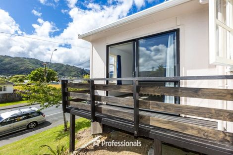 Photo of property in 161 Wellington Road, Wainuiomata, Lower Hutt, 5014