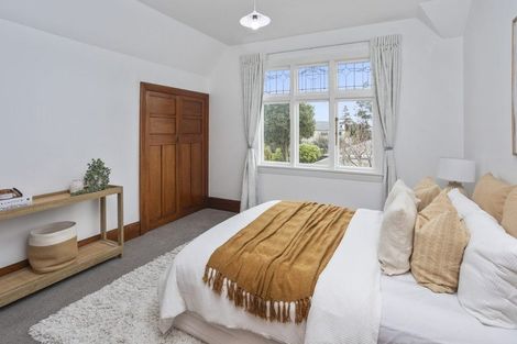 Photo of property in 31 Kotare Street, Fendalton, Christchurch, 8041