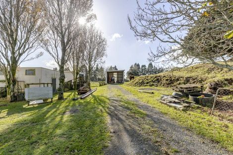 Photo of property in 1 Kahikatea Street, Inglewood, 4330