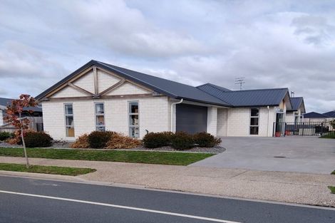 Photo of property in 102 Te Ranga Memorial Drive, Pyes Pa, Tauranga, 3112