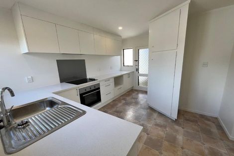 Photo of property in 12a Prince Regent Drive, Half Moon Bay, Auckland, 2012