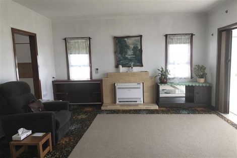 Photo of property in 11 Radcliffe Street, Kensington, Whangarei, 0112