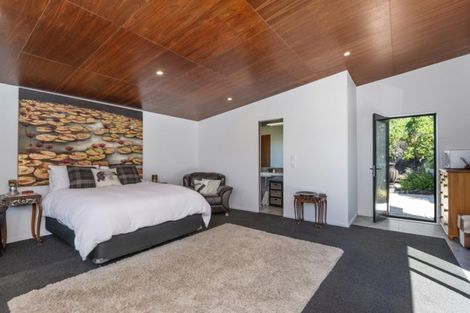 Photo of property in 1 Tirohanga Lane, Scarborough, Christchurch, 8081