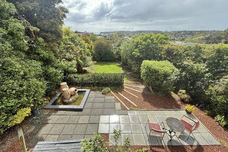 Photo of property in 26a Tower Hill, Stanmore Bay, Whangaparaoa, 0930