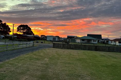 Photo of property in 21 Rauparaha Street, Marokopa, Piopio, 3988