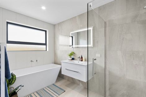 Photo of property in 15 Cleaver Street, Woodend, 7610