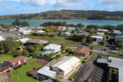 Photo of property in 17b Wallis Street, Raglan, 3225