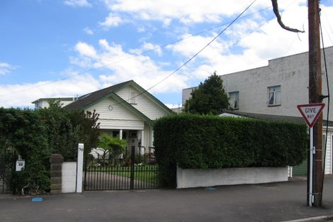 Photo of property in 59 Clarence Street, Devonport, Auckland, 0624