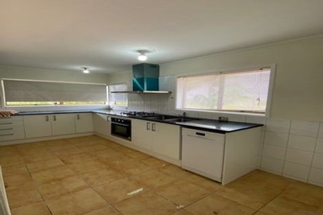 Photo of property in 7 Barker Rise, Northcross, Auckland, 0632